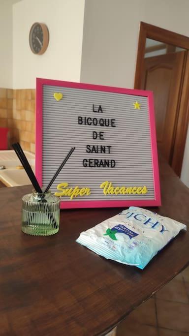 Willa La Bicoque De Saint Gerand Zewnętrze zdjęcie